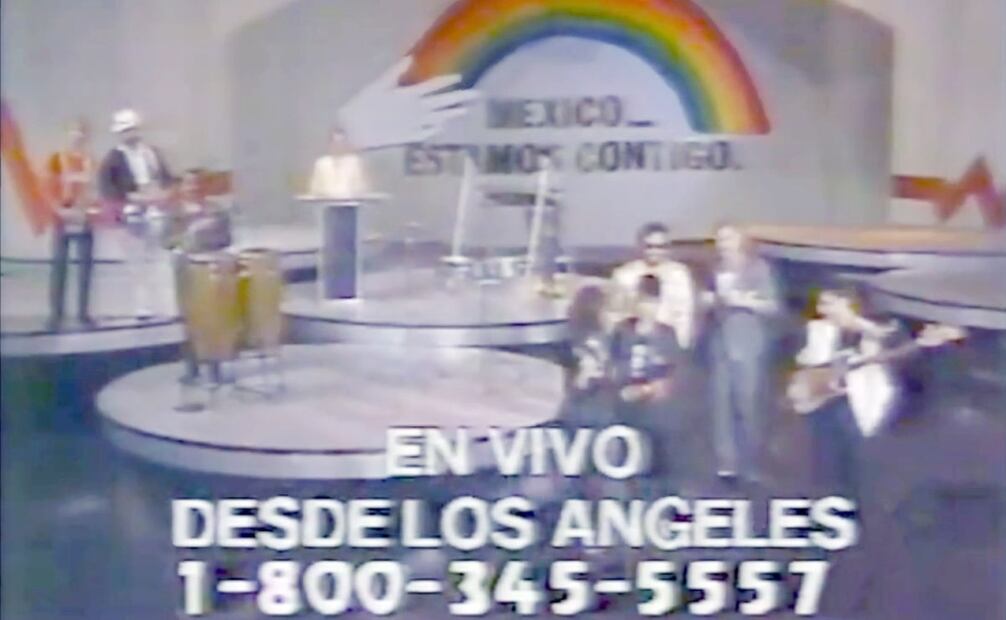Foro en Los Ángeles para “México, Estamos Contigo”. La cadena SIN realizó otros dos telemaratones en 1985; “Unidos por Puerto Rico”, tras las inundaciones que azotaron la isla en octubre, y “Por Ti, Colombia” en noviembre, por la erupción del Nevado del Ruiz. Foto: Captura de pantalla/Historias de Terremotos/YouTube.