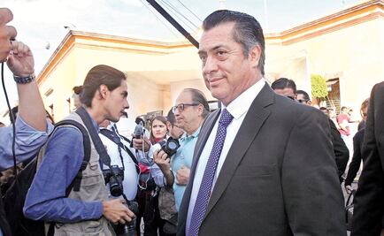 Culpa "El Bronco" al INE por baja captación de firmas