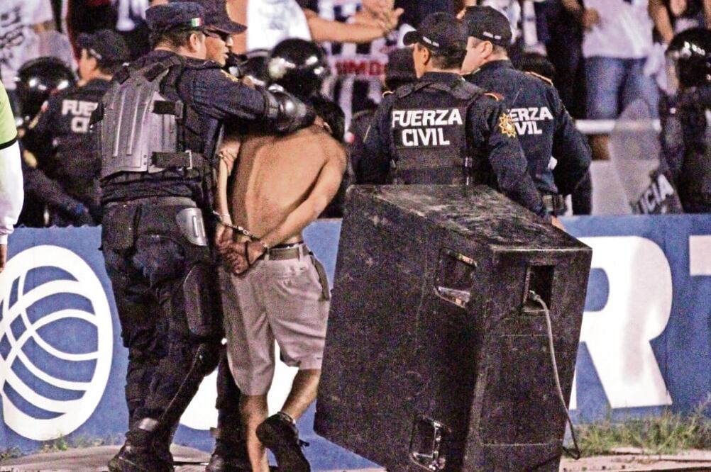 El último acto de agresiones en el futbol mexicano fue en el clásico regio, en donde hubo tres lesionados. (IMAGO7)