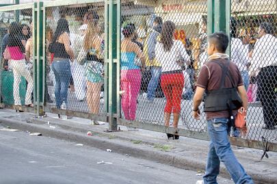 Golpe a la trata; lenones operaban de La Merced a NY