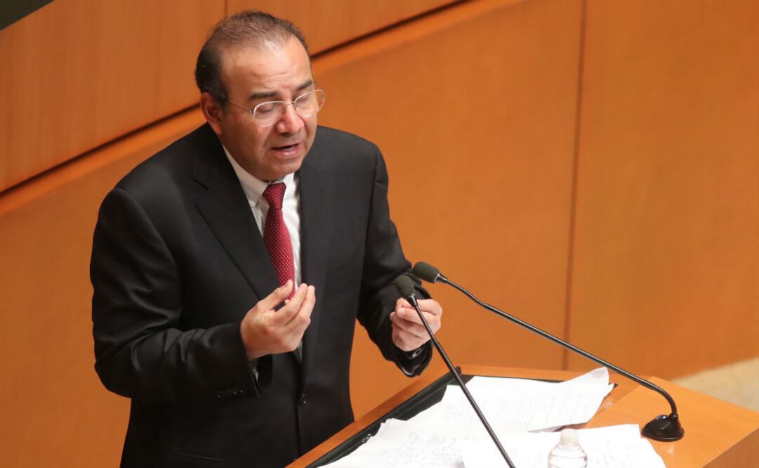 Secretario de Gobernación, Alfonso Navarrete Prida en comparecencia ante el Senado (LUCÍA GODINEZ. EL UNIVERSAL)