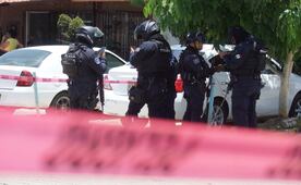Exigen fortalecer a la FEADLE tras asesinato de periodista en Oaxaca; piden atraer casos de agresiones contra la prensa