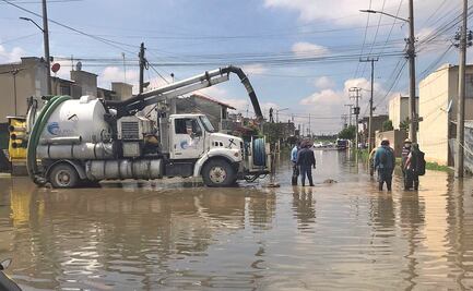 Ahora sufren vecinos de Acolman por inundaciones