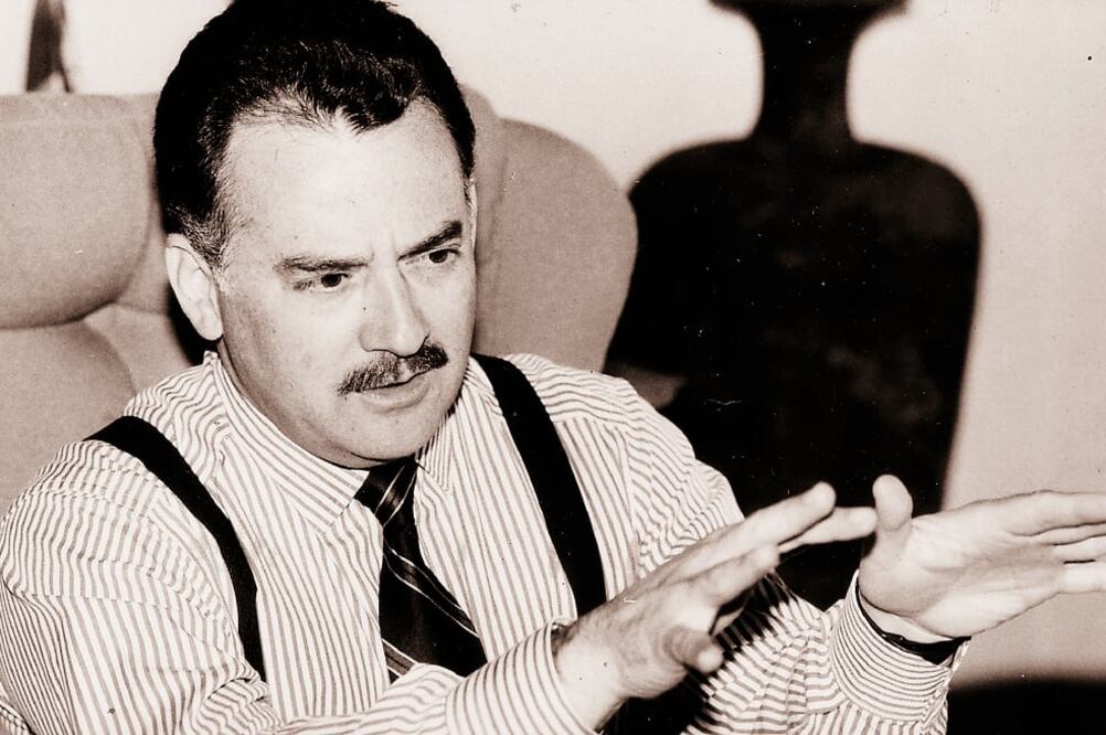 José Francisco Ruiz Massieu es descrito como un gran político de su época, visionario, ideólogo y estratega. Cuando fue asesinado era secretario general del PRI y diputado plurinominal electo para la 56 Legislatura. Foto/ARCHIVO EL UNIVERSAL