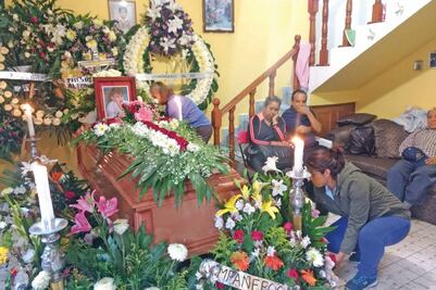 Feliciana invitó al viaje a sus tres hijos; murió en el accidente con el doble remolque