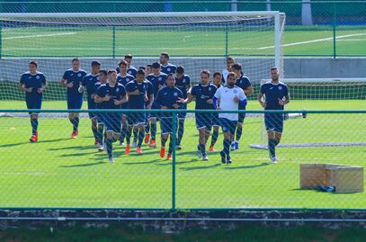 Cruz Azul entrena sin complicaciones