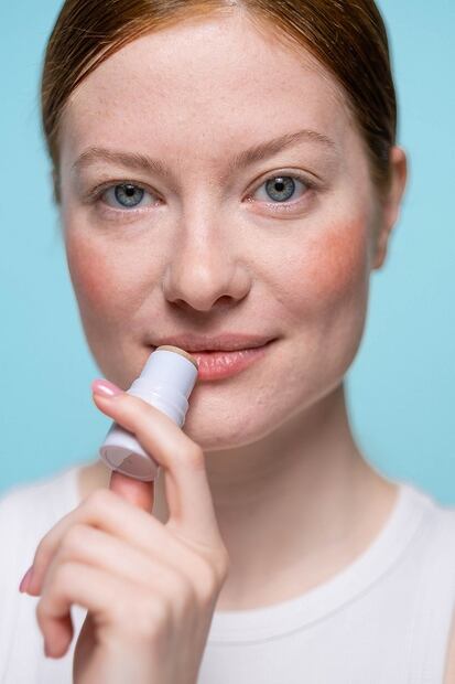 Trucos para que el color del labial te dure por más tiempo