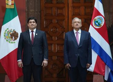 AMLO recibe al presidente de Costa Rica en Palacio Nacional