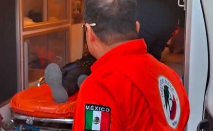 INM auxilia a 23 migrantes tras volcadura de caja seca de camión de carga en Chiapas