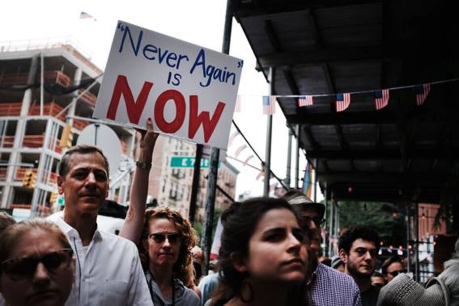 Protestan en EU para exigir el cierre de centros de detención de migrantes