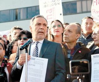 Morena alista piso parejo para contienda interna