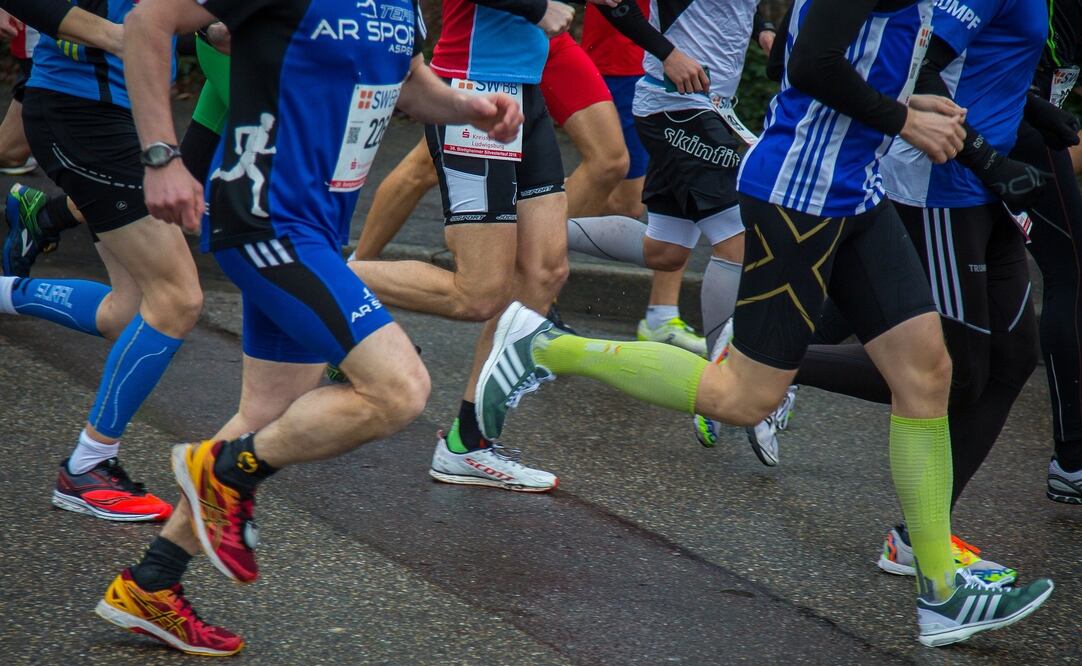 El maratón pone a prueba a los atletlas, por lo que deben de comer adecuadamente. Foto: Pixabay.