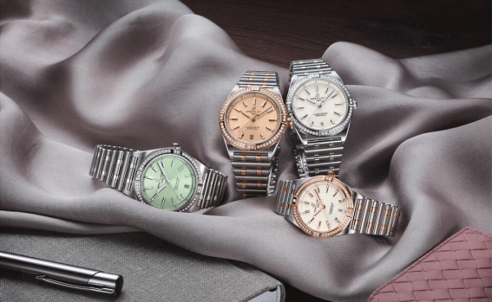 Actitud femenina y empoderada de Breitling