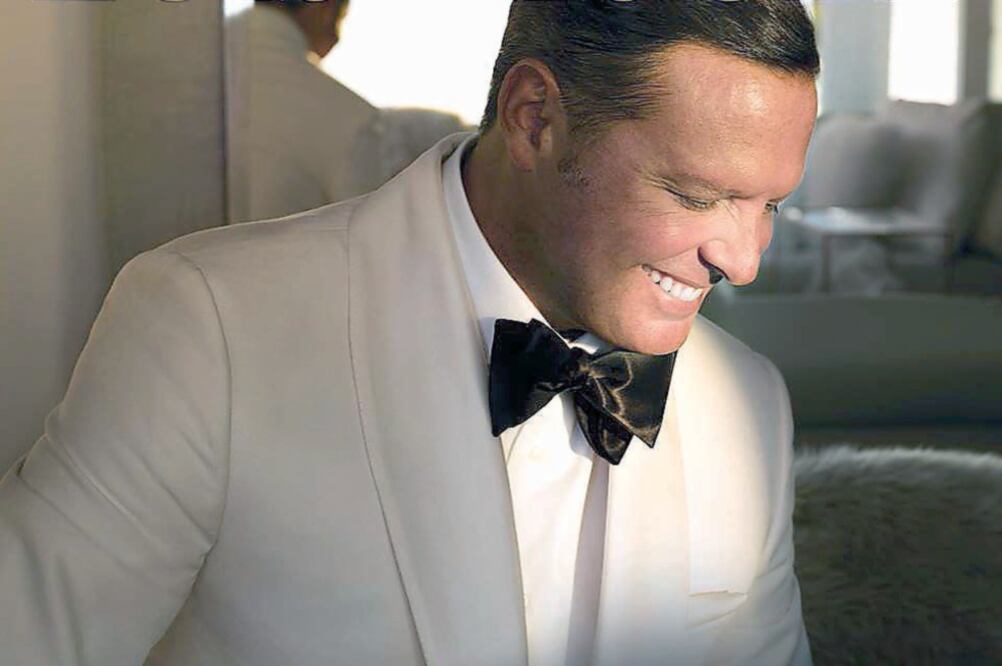 Publicó en sus redes sociales la portada de ¡México por siempre! (FACEBOOK)