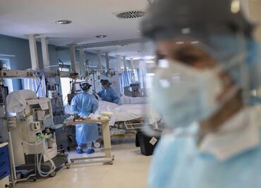 Mexico City selects patients for COVID-19 treatment trials