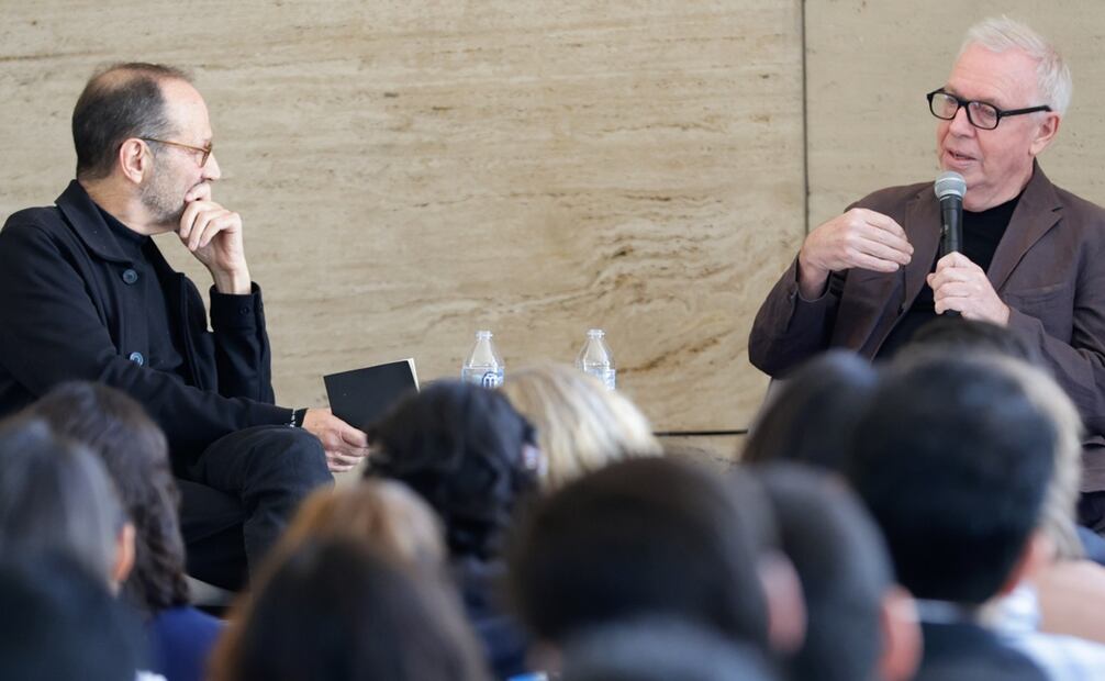 Conversatorio con David Chipperfield , arquitecto del museo jumex en el recinto ubicado en Boulevard Miguel de Cervantes Saavedra número 303 en la colonia Granada, Miguel Hidalgo. También estuvo presente Eugenio López Alonso, dueño del lugar y Miquel Adria, arquitecto . Foto: Fernanda Rojas/ El Universal.