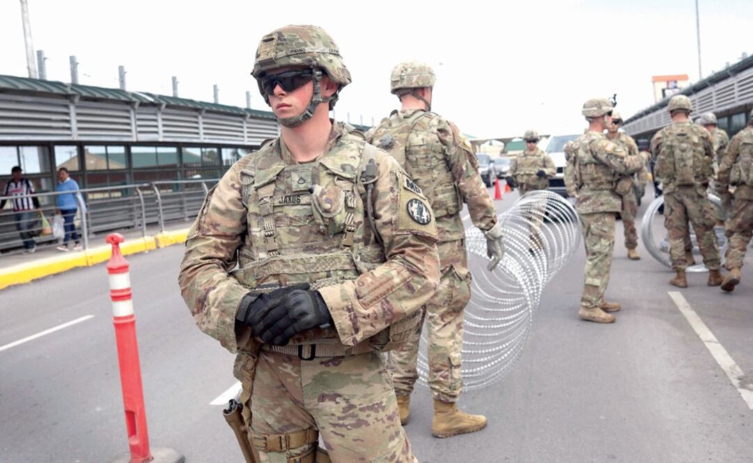 U.S. troops are assisting Border Patrol agents who have been overwhelmed trying to cope with a surge in migrants seeking asylum - Photo: John Moore/EL UNIVERSAL