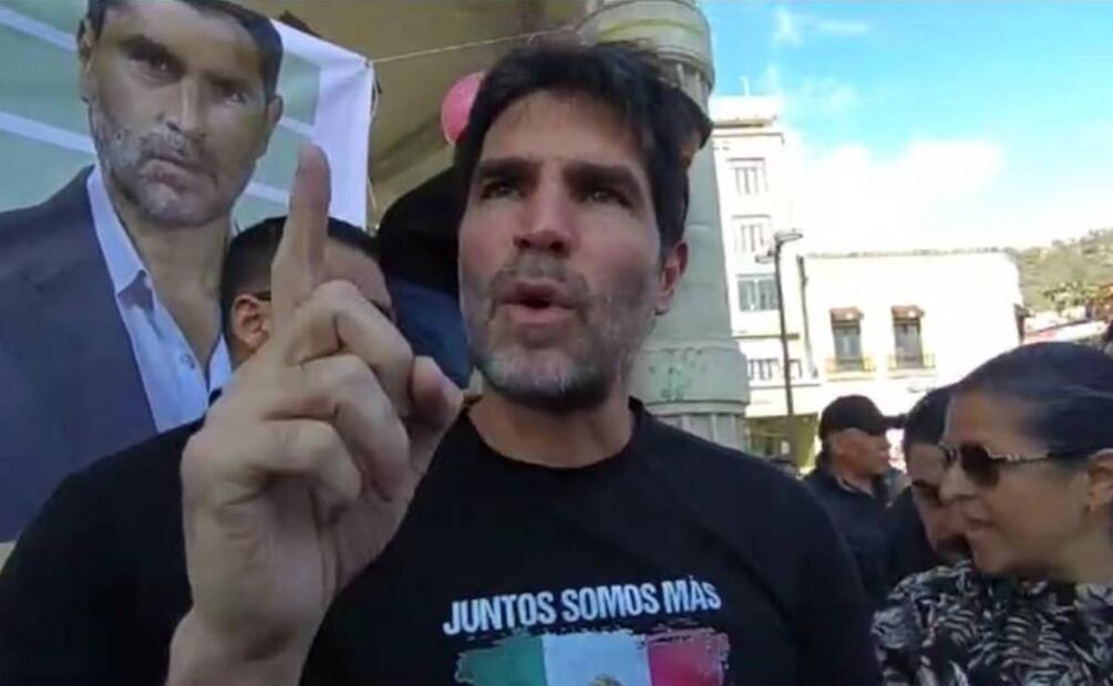 Eduardo Verástegui promete fundar su propio partido, Viva México.