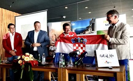 El regalo de Mandzukic al fotógrafo Yuri Cortez