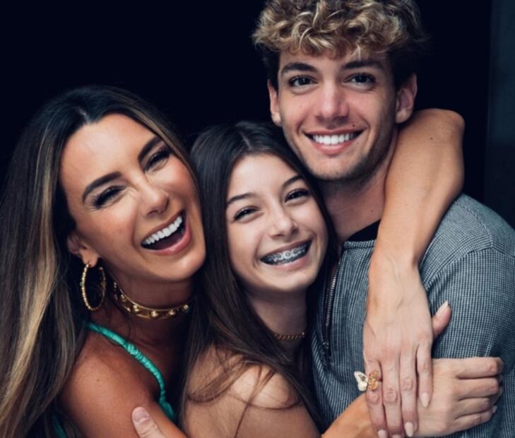 Elizabeth Gutiérrez y los hijos que tuvo con el actor William Levy. Foto: Instagram.