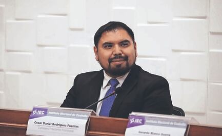 Consejero le gana partida al presidente de IEE