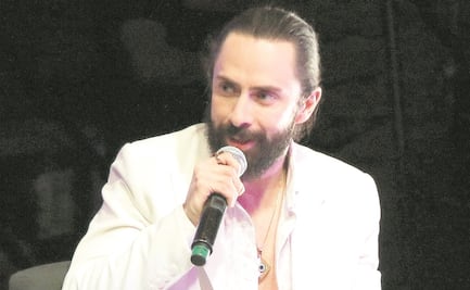 Jay de la Cueva desmiente su salida de Moderatto