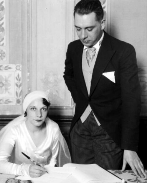 En palabras de Saydi Nuñez, “el honor masculino se sustentó en la sexualidad de las mujeres, mientras que el honor de las mujeres lo hizo en la autoridad masculina”. Si ella era infiel, él perdía el respeto de la comunidad. Foto: Mediateca INAH.