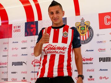 Roberto Alvarado: Ya soy más aficionado de Chivas que 'Chava' Reyes