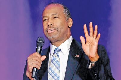 Carson se une a la amenaza de Trump