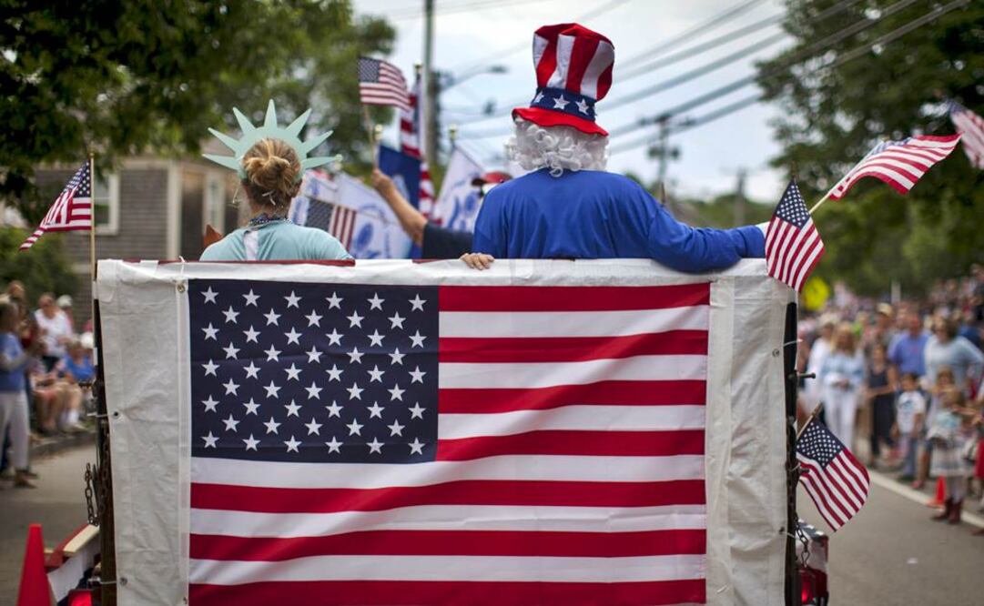 En lo que va del año fiscal 2024, Estados Unidos ha dado la bienvenida a 589 mil 400 nuevos ciudadanos y ha logrado avances significativos en la reducción del gran número de casos pendientes de naturalización. Foto: Reuters/Archivo