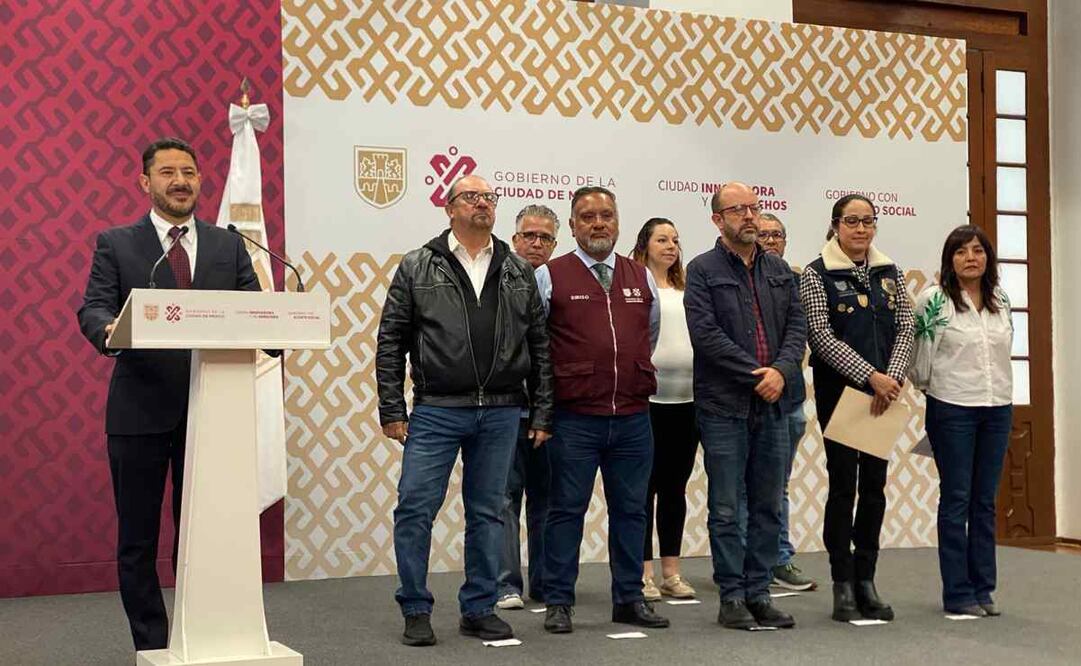 Batres señaló que también mejorará la aplicación de pintura en la Glorieta; la renivelación de los respiraderos del Metro y la restauración del monumento “El Sereno”. Foto: Alberto Acosta/EL UNIVERSAL