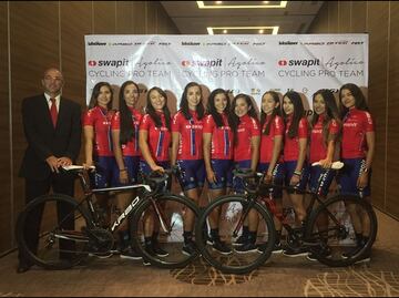 Crean el primer equipo profesional de ciclismo de mujeres en México