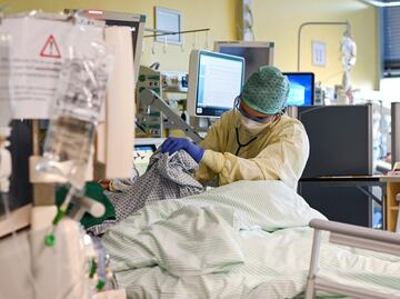 Comisión independiente de Covid-19 alista evaluación de aciertos y errores del gobierno durante pandemia