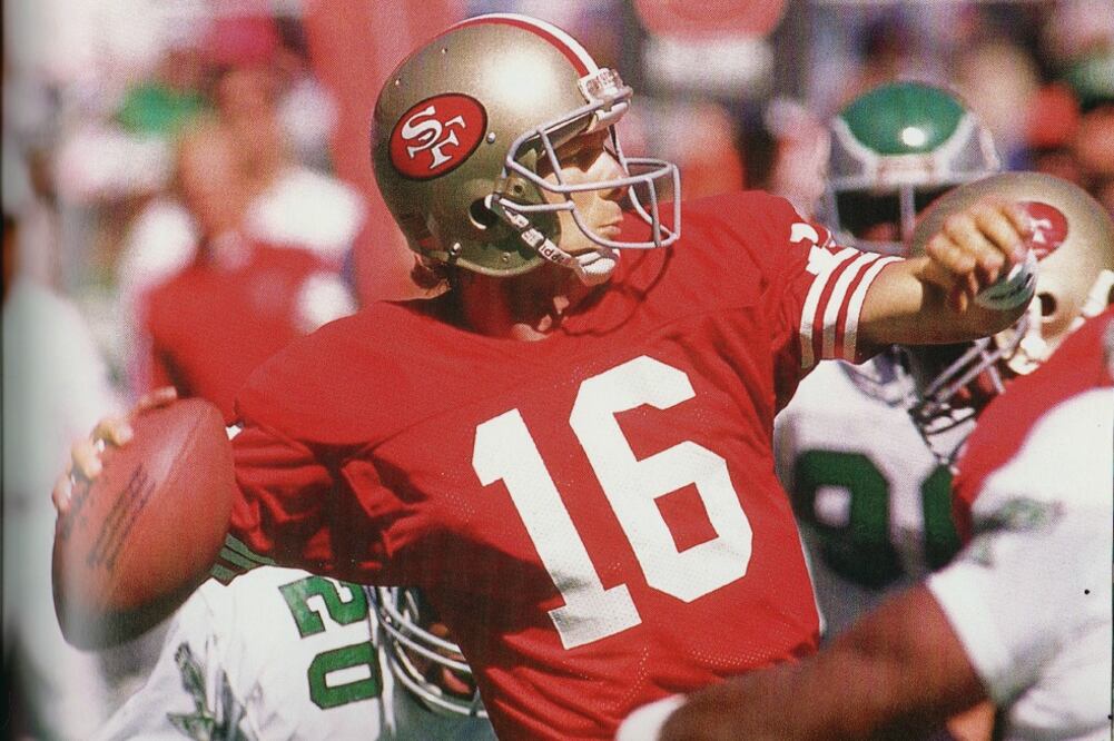 Ortega también tendría el jersey de Joe Montana, uno de los quarterbacks más ganadores de la NFL después de Tom Brady (ARCHIVO. EL UNIVERSAL)