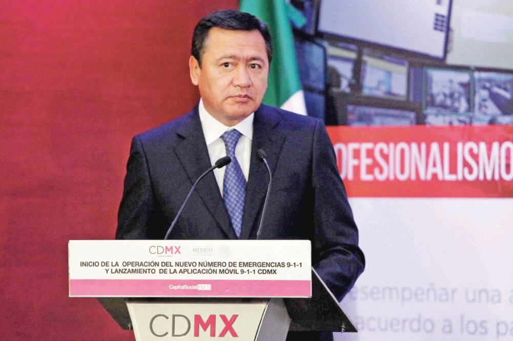 Miguel Ángel Osorio Chong, titular de la Secretaría de Gobernación, afirmó que trabajan para la prevención y sanción de saqueos en las protestas. ()