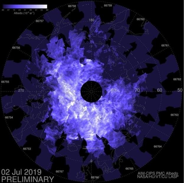 Registran inusual aumento de nubes noctilucentes sobre el Polo Norte
