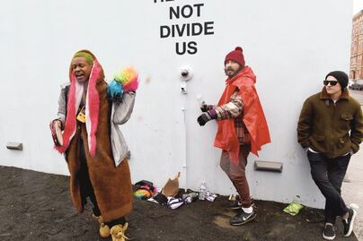 Shia Labeiuf y Richard Gere, afectados por el electo Trump