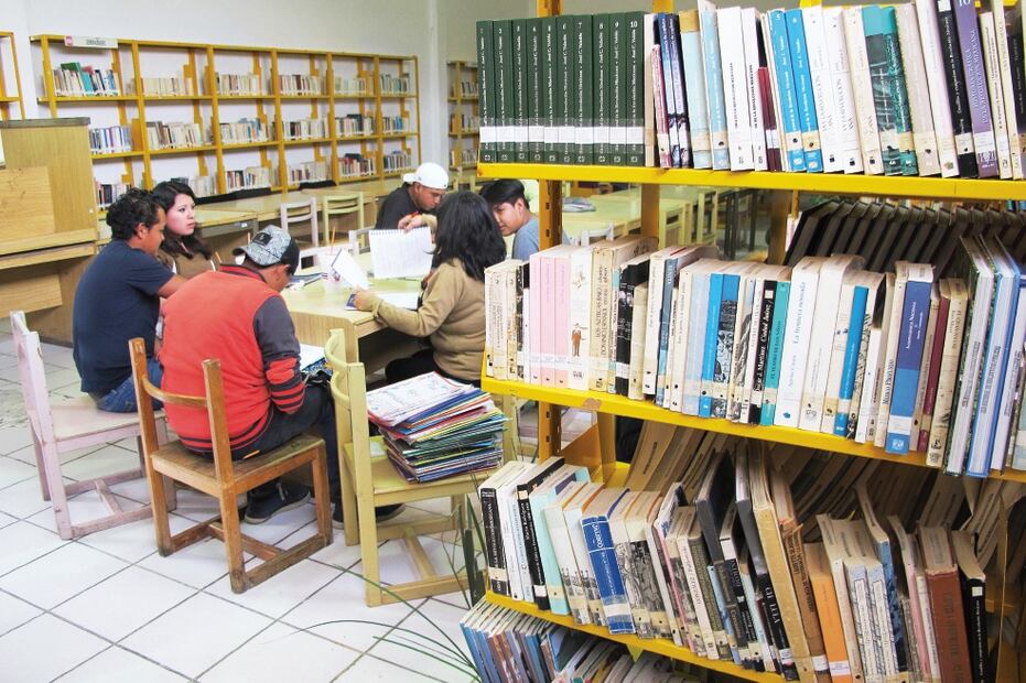 Los talleres se enfocan en el desarrollo de la oralidad, la escritura y la lectura en voz alta. Foto: Ariel Ojeda / EL UNIVERSAL 