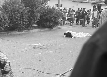Muere adolescente degollado con un cable mientras viajaba en una motocicleta en Oaxaca