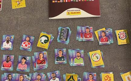 Arturo Elías Ayub invitó a la gente a "negociar" y cambiar estampas del Mundial 