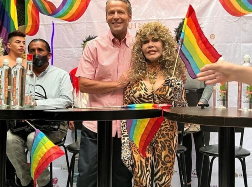 LGBTI+: Danna Paola y otros famosos que asistieron al Pride 2022