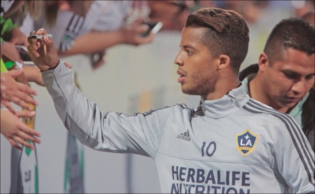 ‘Chicharito’ Hernández al Galaxy, un golpe comercial