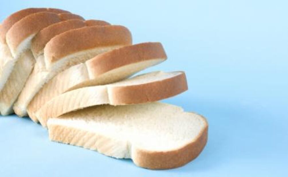 El pan blanco es bajo en fibra y rico en JMAF. Foto: Pixabay