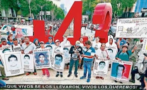 Familiares de los estudiantes desaparecidos no han dejado de exigir justicia y la aparición de los jóvenes normalistas. Foto: ARCHIVO EL UNIVERSAL
