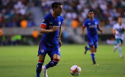 Javier Salas agarra parejo tras escándalo con la prensa rosa