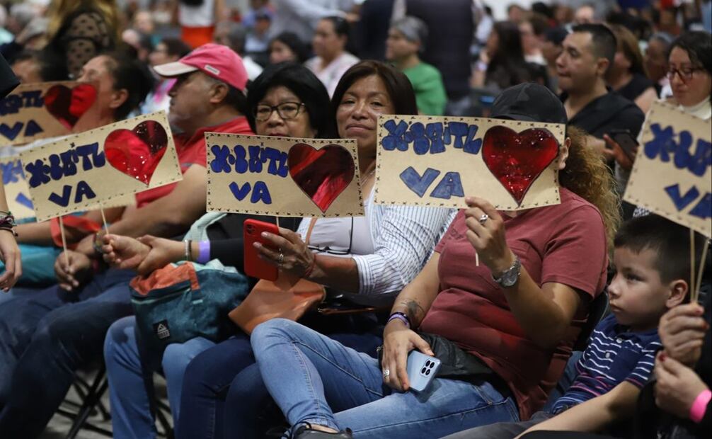 Ciudad de México 30 de agosto 2023. Previo al encuentro con simpatizantes de Xóchitl Gálvez en expo Santa Fe. Fotos: Berenice Fregoso/EL UNIVERSAL