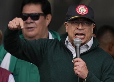 "Al menos no arrastro los derechos humanos del pueblo", responde Petro a Ortega tras pedir actas electorales venezolanas