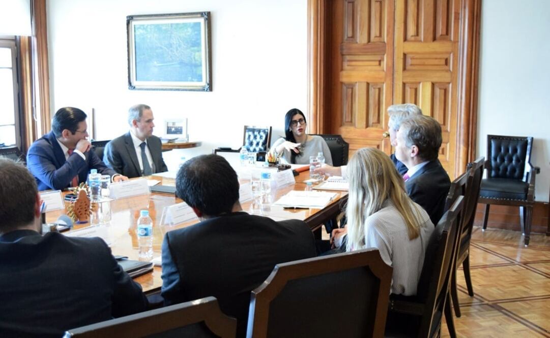 Rubio conversó con los funcionarios británicos sobre la relación económica y financiera bilateral. /Tomada de ‏@VRubioMarquez