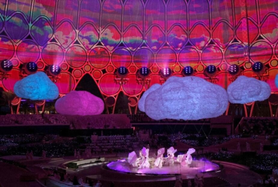 En fotos, la extravagante ceremonia de inauguración de la Expo 2020 en Dubai