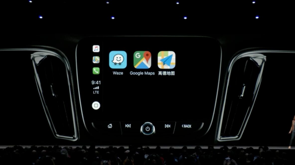 Apple CarPlay será compatible con Waze y Google Maps